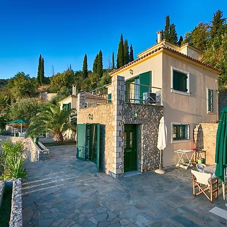 Kissakas * Леонидион