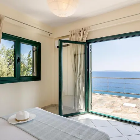 Kissakas ヴィラ Leonídion