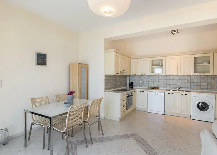 Kissakas * Leonídion